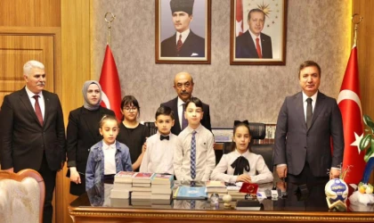 Vali Aydoğdu Makamını Temsili Olarak Öğrenciye Devretti