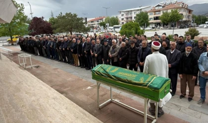 Ahmet Kanmaz Son Yolculuğuna Uğurlandı
