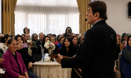 Anneler Gününe özel Coşkun Sabah Konseri