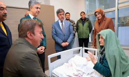 Aydoğdu’dan Başkan Aksun’un Annesine Geçmiş Olsun Ziyareti