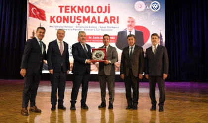 EBYÜ’de “Teknoloji Konuşmaları” Konferansı Düzenlendi