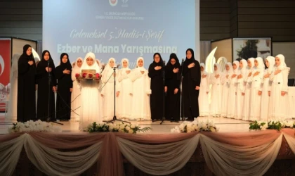 Sümbül Valide Sultan Kur’an Kursu’nda Hadis Yarışması Heyecanı