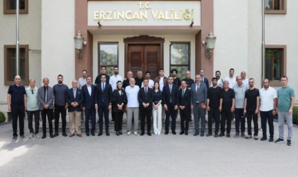 Erzincan'ın Bugünü ve Yarını Basınla Yapılan Toplantıda Ele Alındı