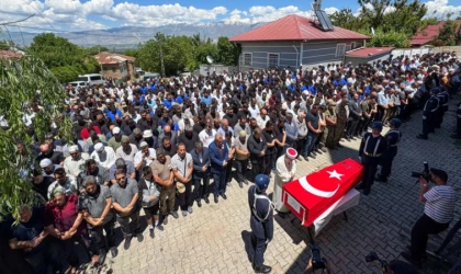 Jandarma Uzman Çavuş Mustafa Pak Dualarla Son Yolculuğuna Uğurlandı