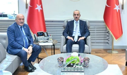 Karaman’dan Erzincan’ın Ulaşım ve İletişim Altyapısı İçin Bakanlık Teması