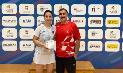 Millî Badmintoncumuz'dan İtalya'da Bronz Madalya