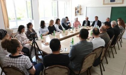 Vali Aydoğdu’dan YKS Öğrencilerine Moral Ziyareti