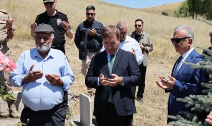15 Temmuz Şehidi Recep Gündüz'ün Kabri Ziyaret Edildi