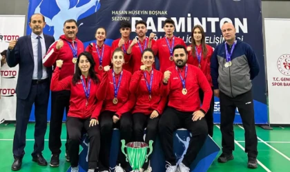 Erzincan Badmintonda Zirvedeki Yerini Korudu