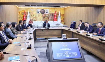 Vali Aydoğdu'dan Yeni Vali Yardımcıları ve Yeni Kaymakamlarla tanışma toplantısı