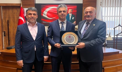 Prof. Dr. Ufuk Kuyrukluyıldız’a hayırlı olsun ziyareti