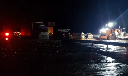 Sakaltutan'da Şiddetli yağış ulaşımı aksattı