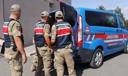 Jandarmadan İki İl' de Uyuşturucu Operasyonu