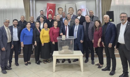 Yeni Parti'de İlk Kongre, İlk Başkan "Cevdet Ersoy"