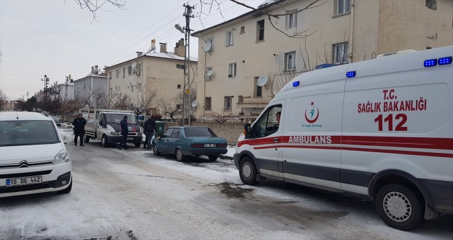Erzincanda 4 günlük bebek ölü bulundu